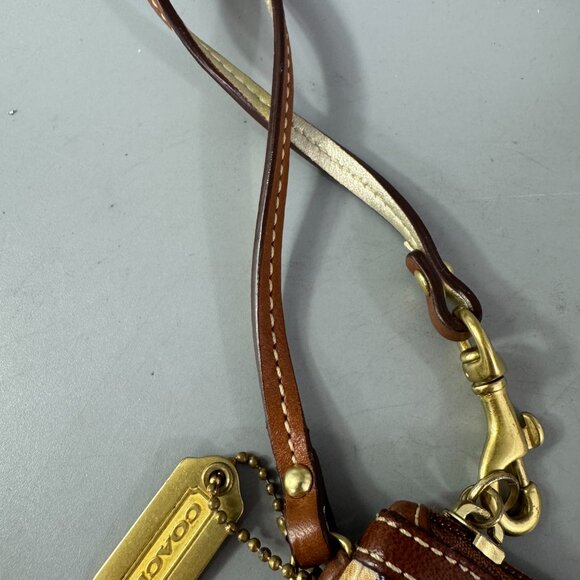 Coach Tattersall Wristlet 40990 Plaid Metallic handle Metal tag charm cream - Picture 2 of 15